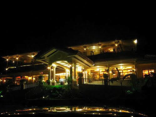 Camiguin Highland Resort Mambajao Buitenkant foto